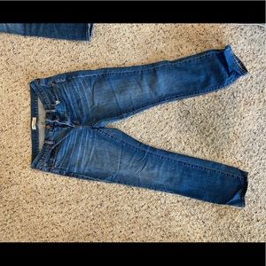 Madewell slim boy jean size 28